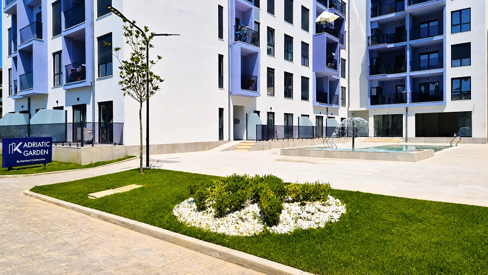 Bazén určený pro hosty rezidence Adriatic Garden